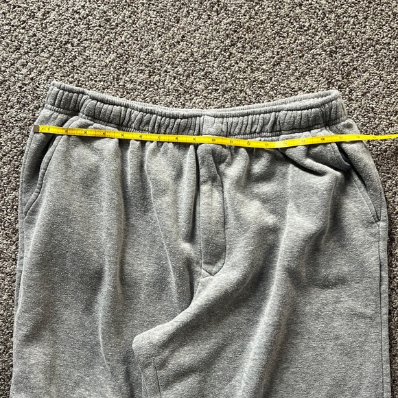 Scandia Woods Straight leg Gray Sweatpants - Picture 3 of 8